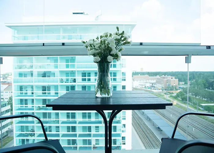 Railway Station & Huoneisto